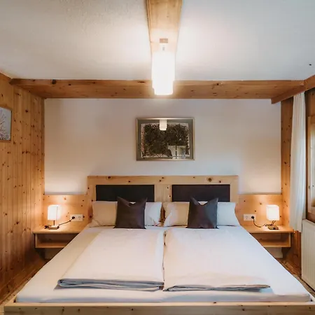 度假居 Innerkienzerhof - Urlaub Am Bauernhof 东蒂罗尔地区马特赖